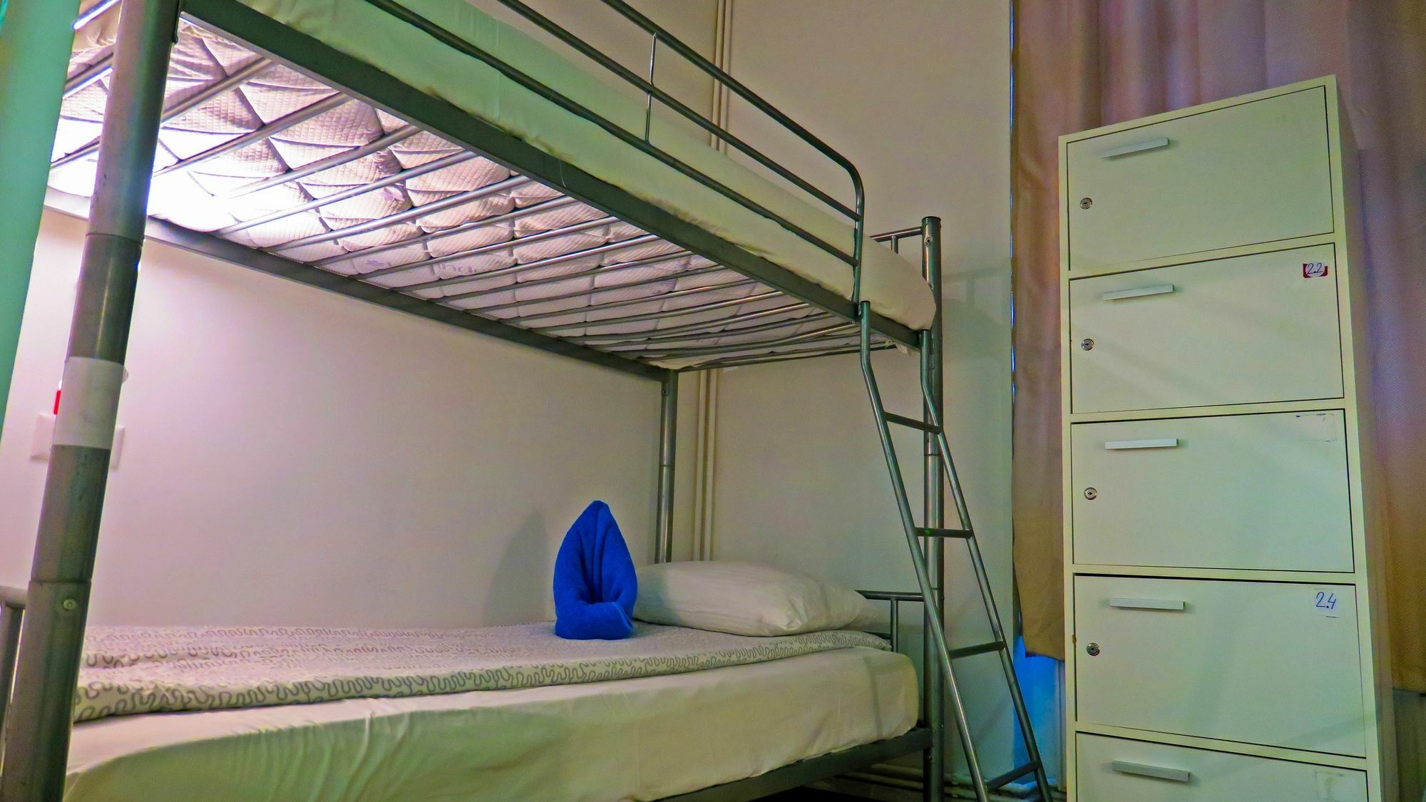 The Evil Clown Hostel Брашов Екстериор снимка
